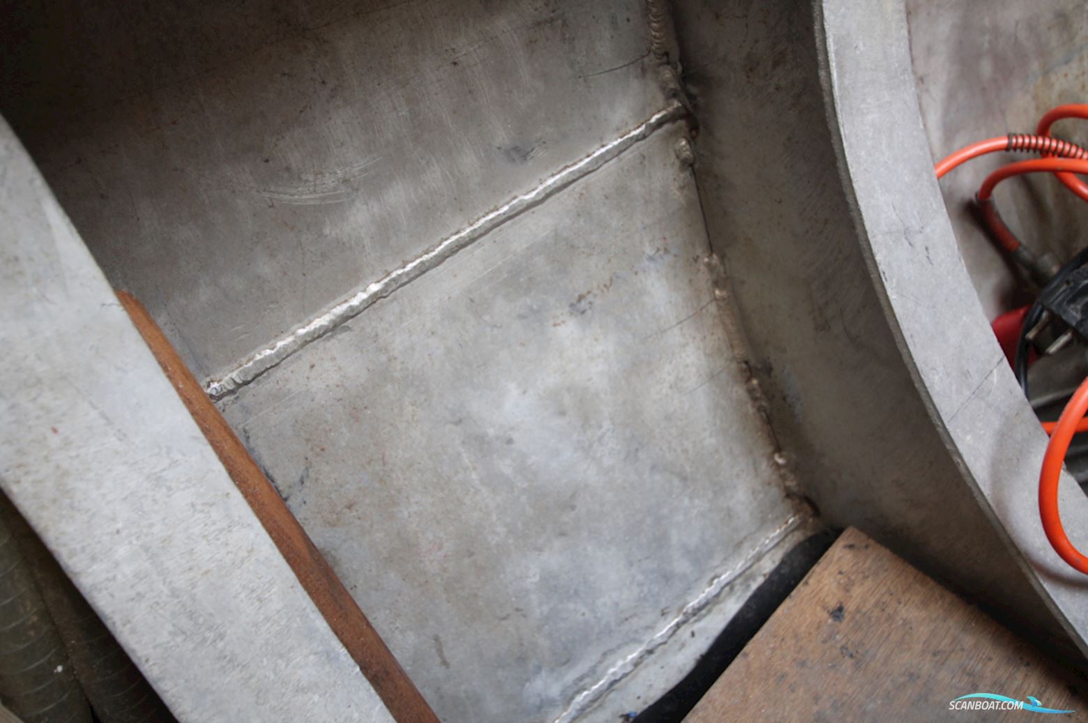 Almaz Asma 50 Aluminium