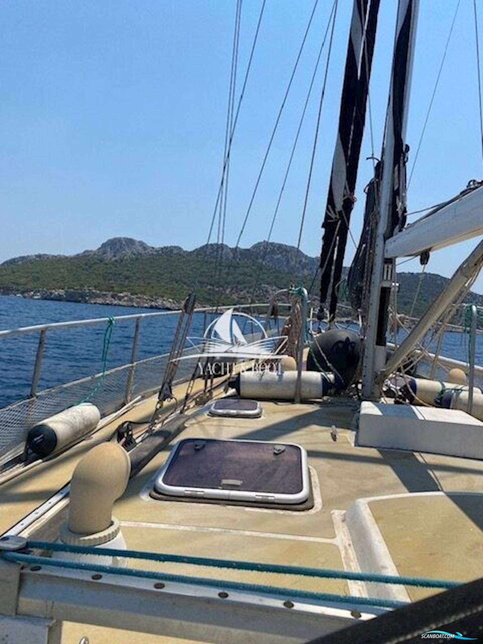 Alpha Yachts Cotre 49