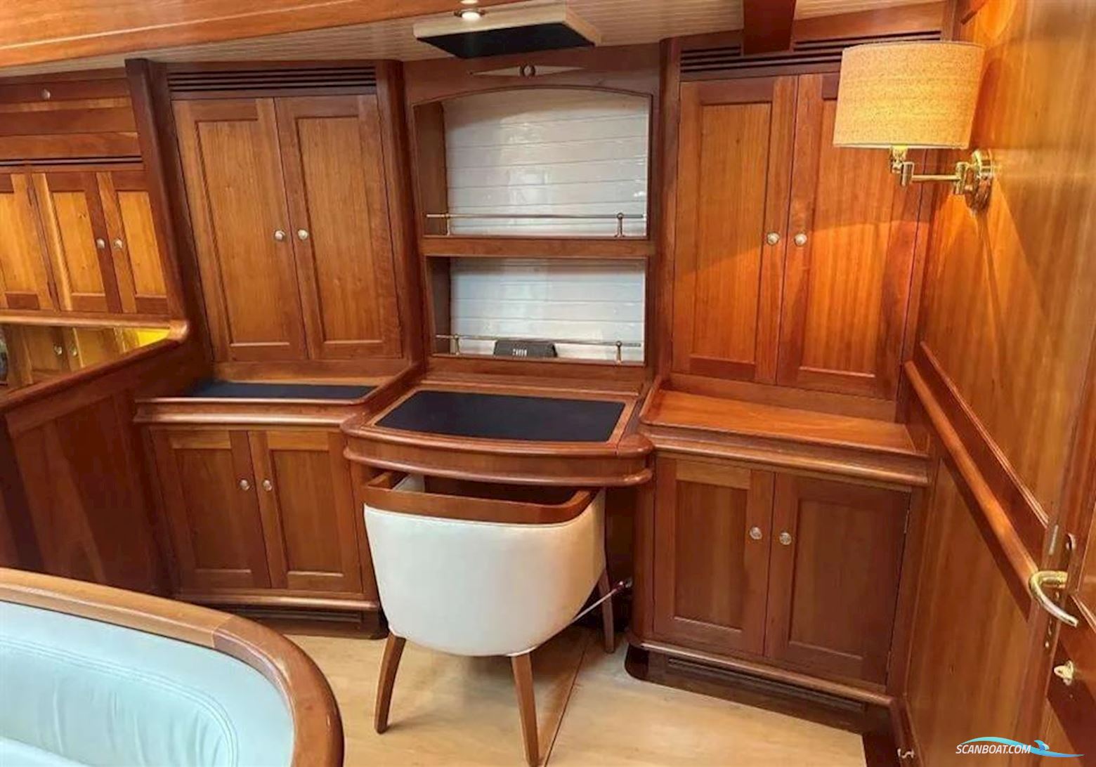 Aluboot BV Hindeloopen Semi Classic 68