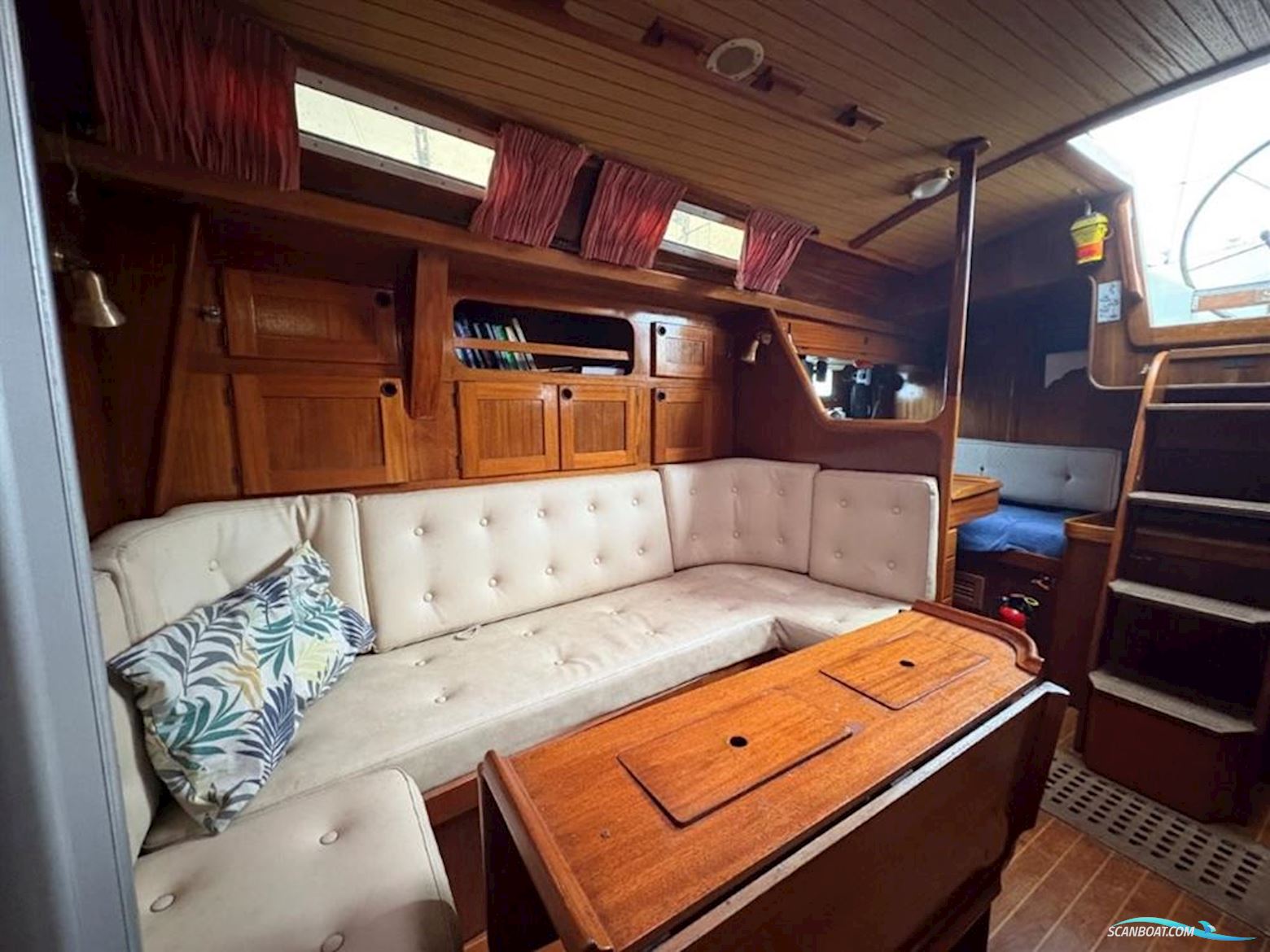 Aphrodite 42 Ketch