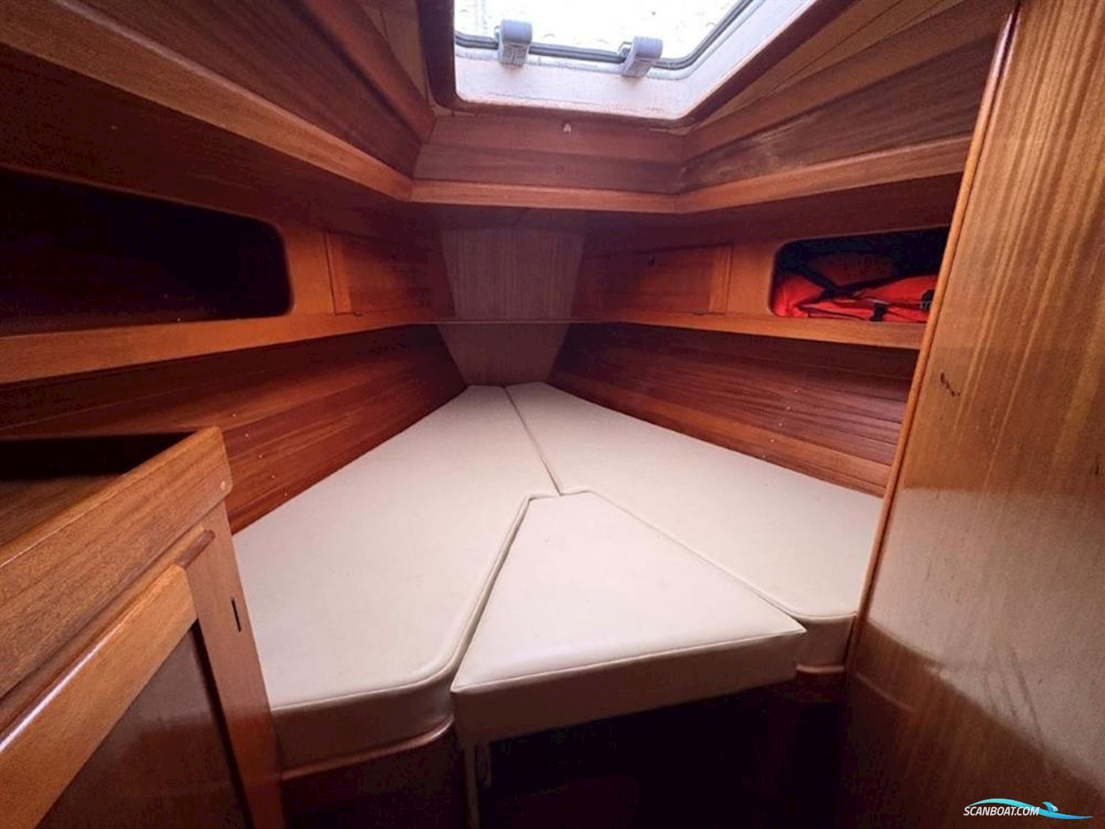 Aphrodite 42 Ketch