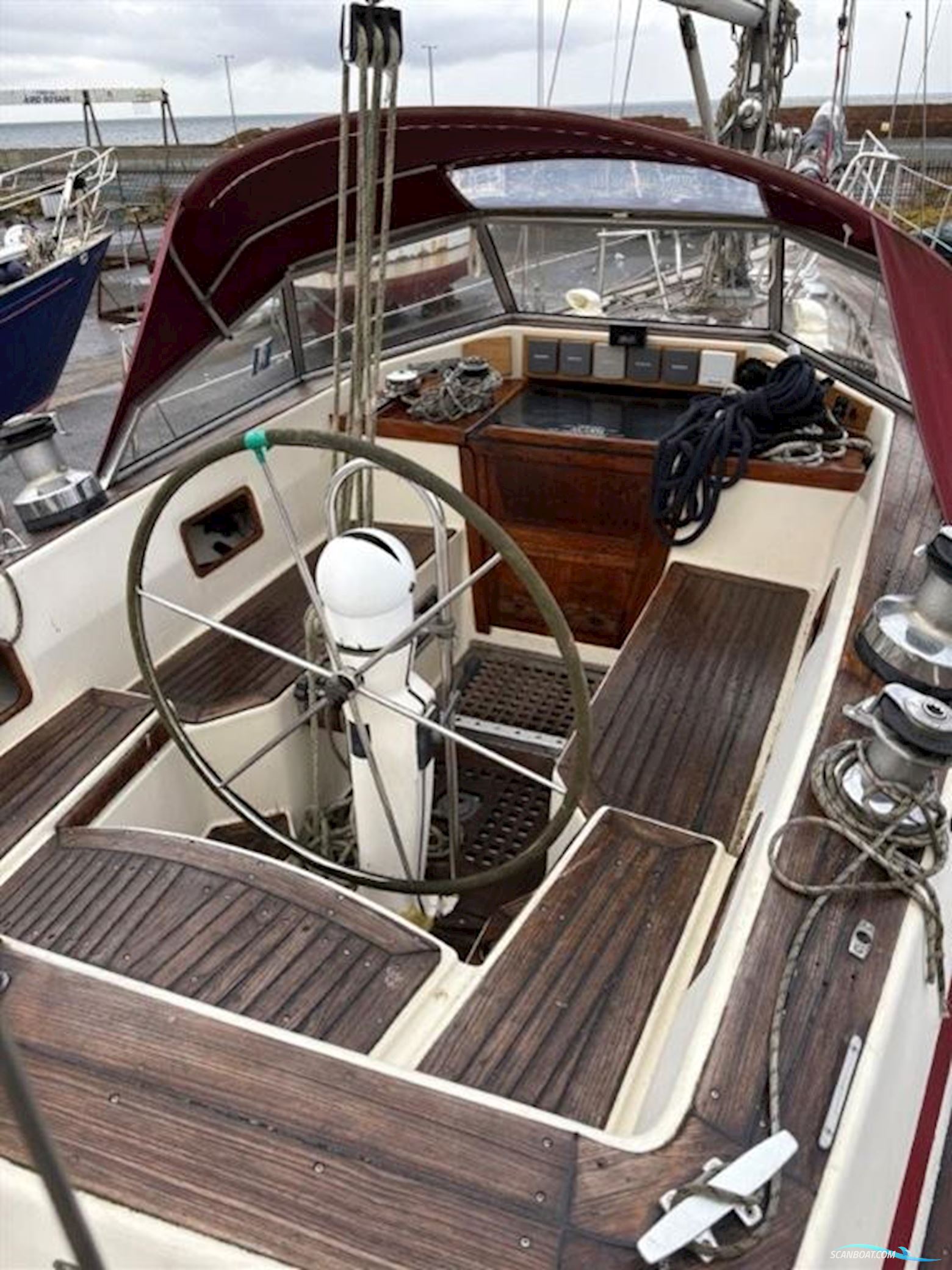Aphrodite 42 Ketch