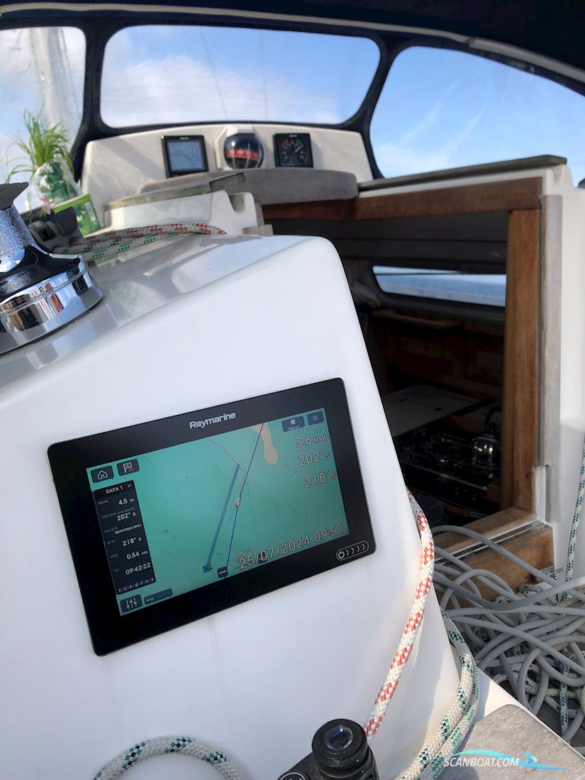 Arcona 355