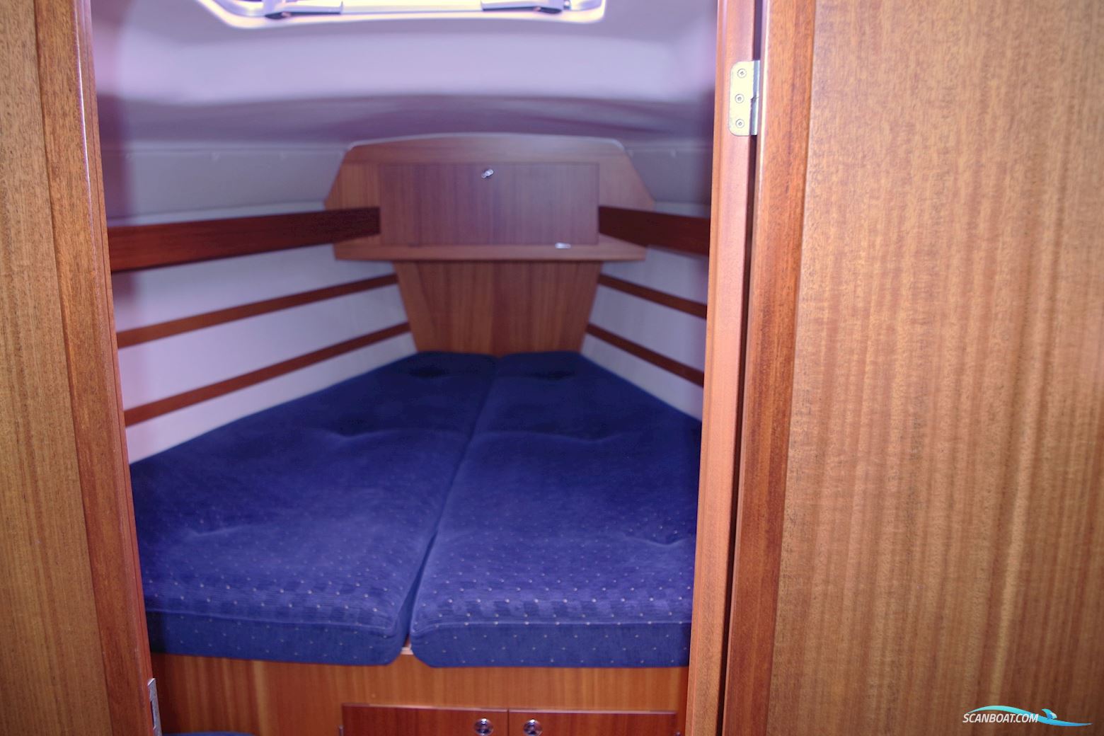 Arcona 370