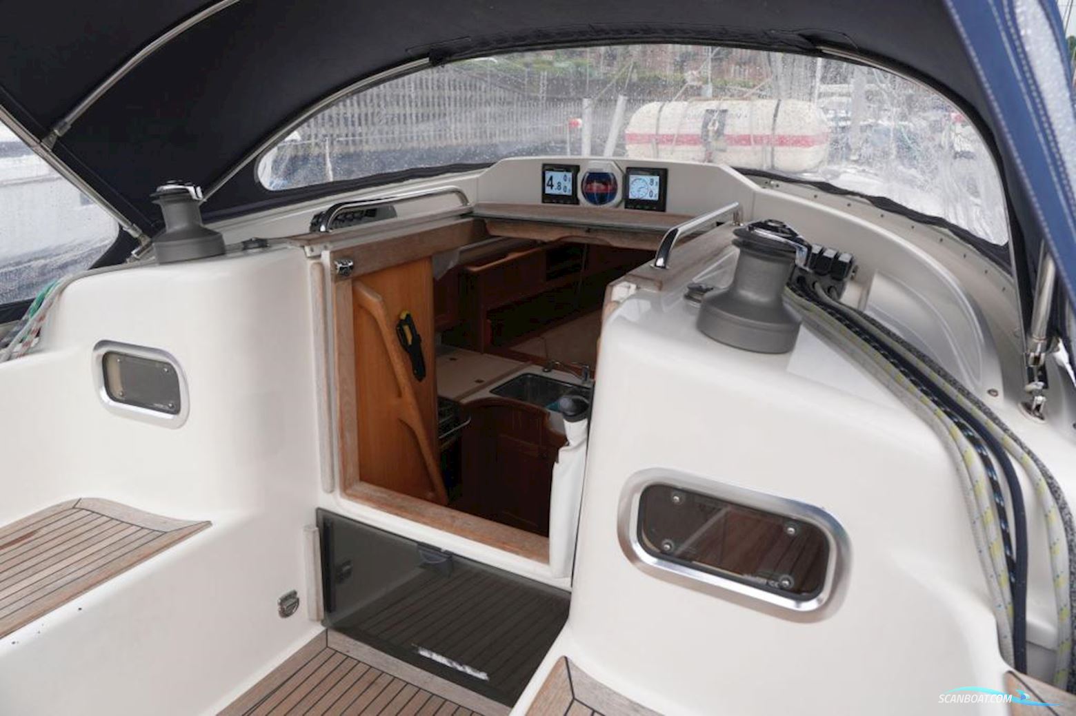 Arcona 400