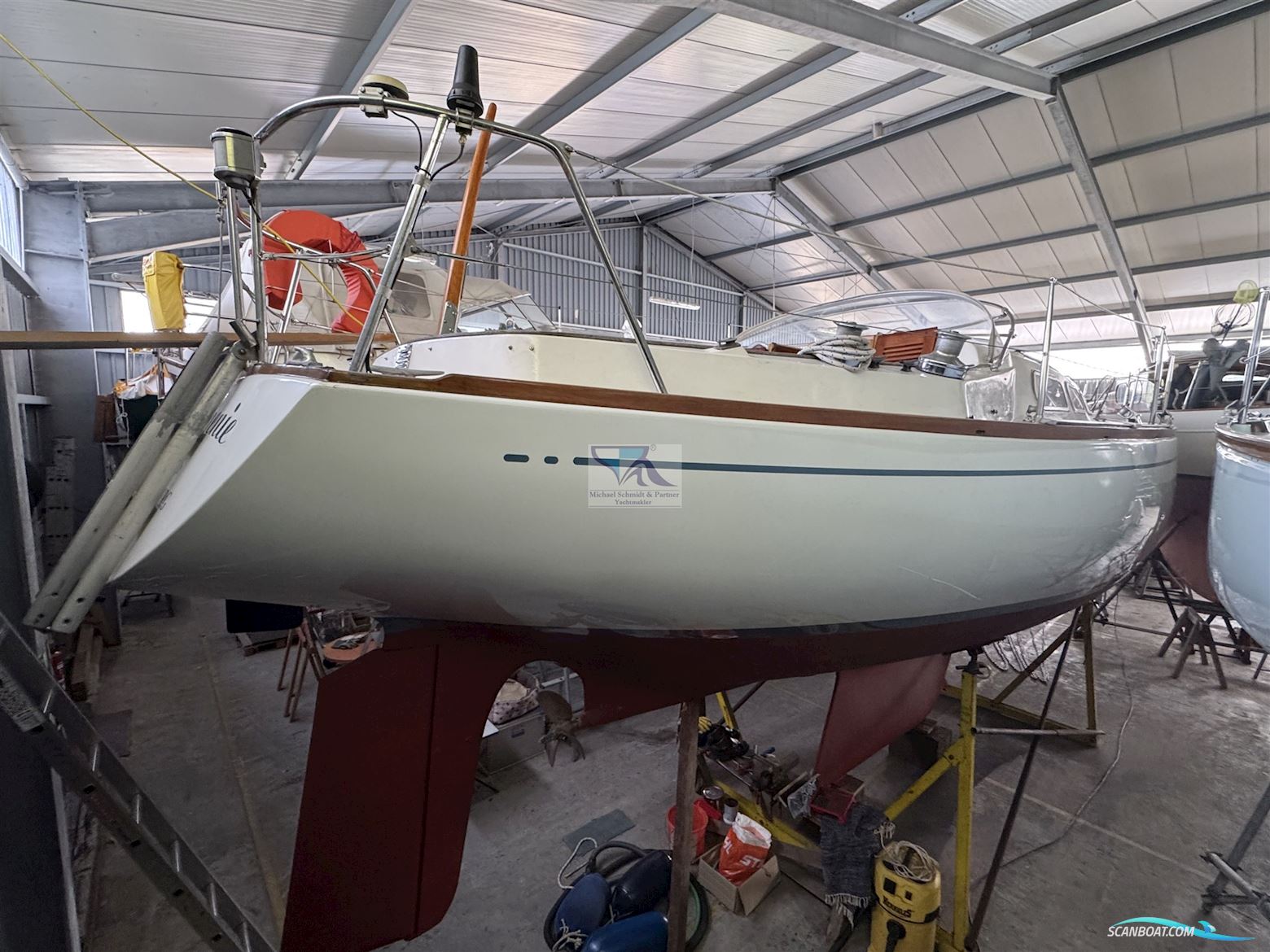 Asmus KG Yachtbau Hanseat 70