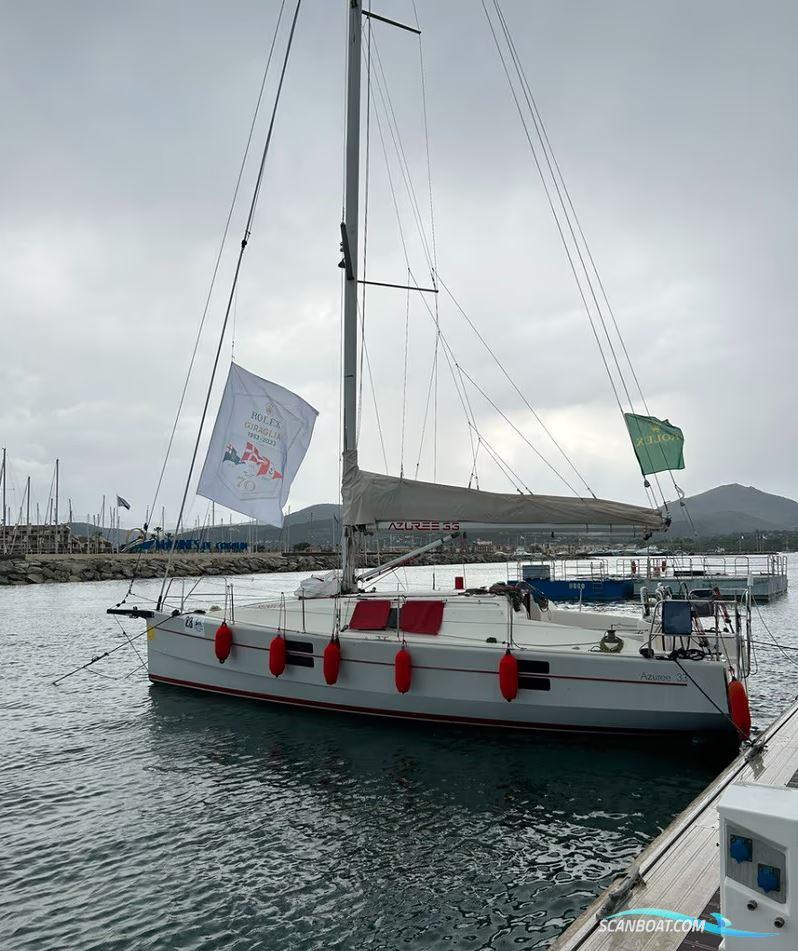 Azuree 33 Segelboot 2013, mit Volvo Penta D3 motor, Italien