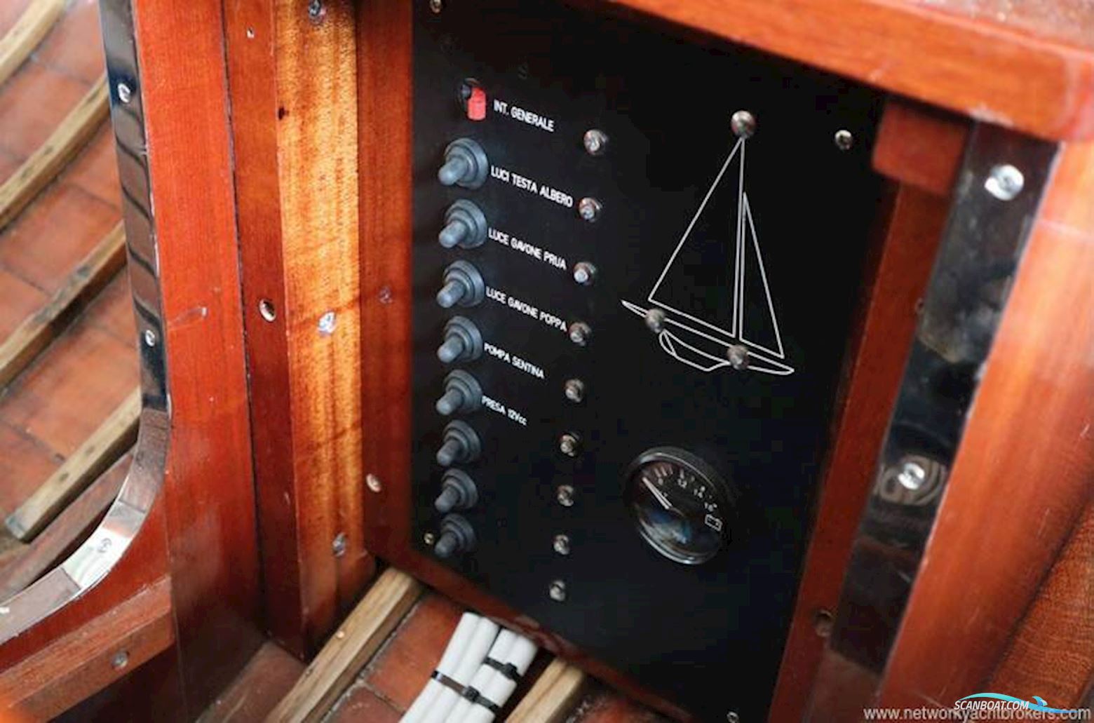 Baglietto 18' - Classic Day Sailor