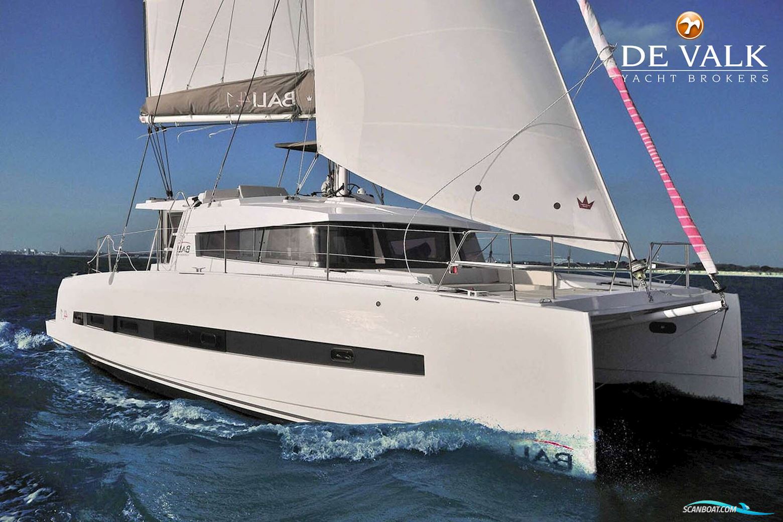 Bali 4.1 Segelboot 2020, mit Yanmar motor, Frankreich