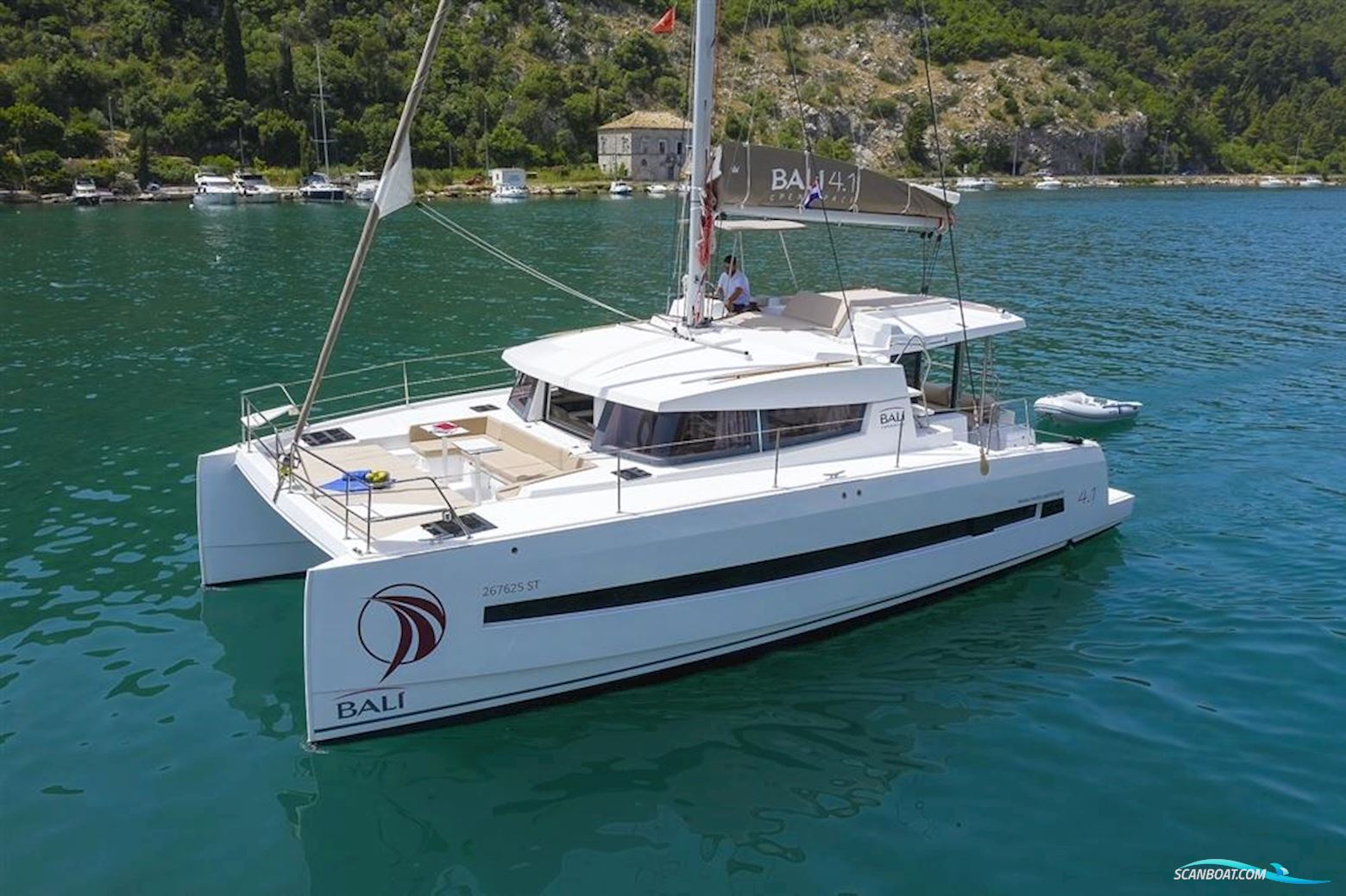 BALI CATAMARANS 4.1