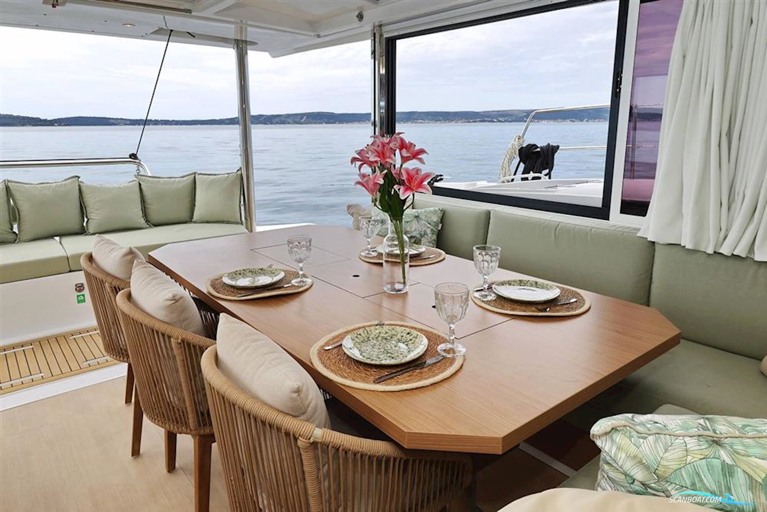 Bali Catamarans 4.6