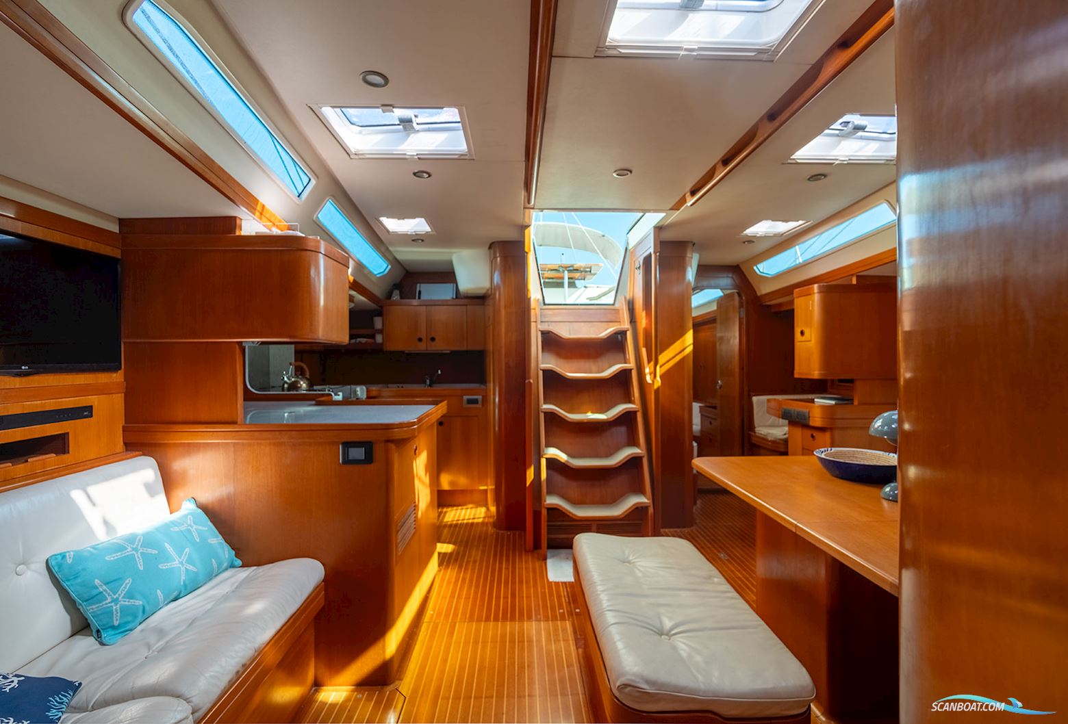 Baltic 60 Custom