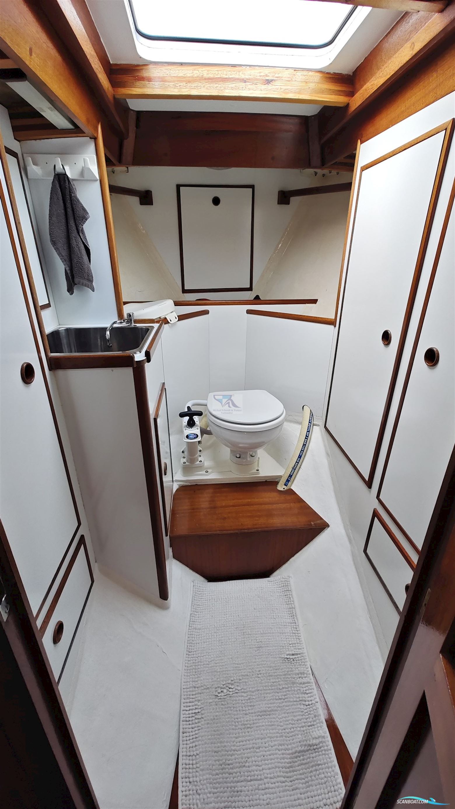 Baltika 10,40 m Decksalon Segelyacht