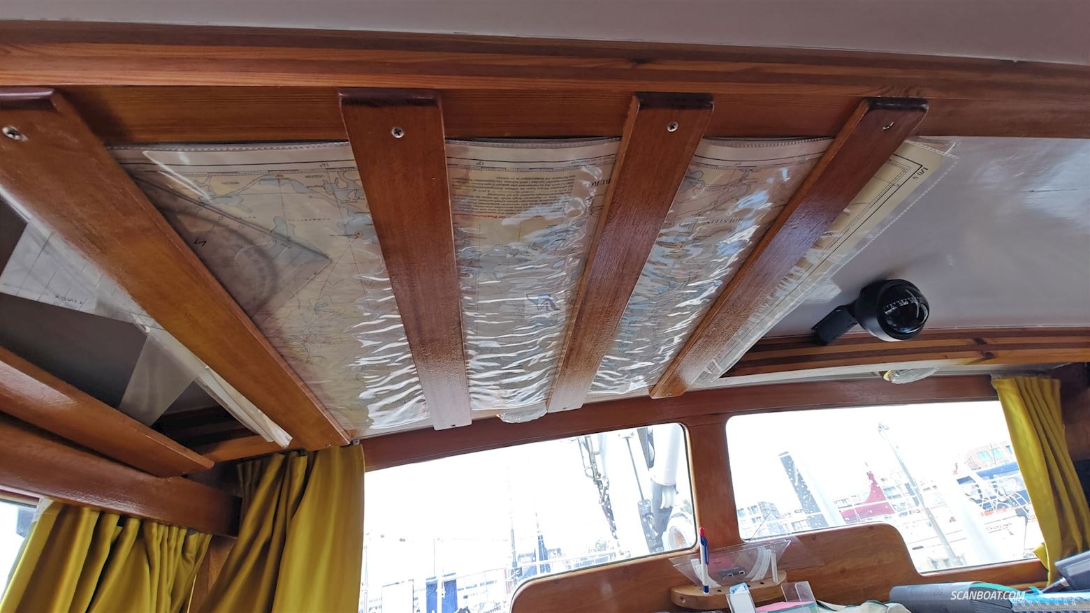 Baltika 10,40 m Decksalon Segelyacht