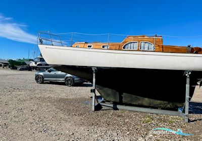 Bandholm 26 Segelboot 1970, mit Buch DV 10 motor, Dänemark