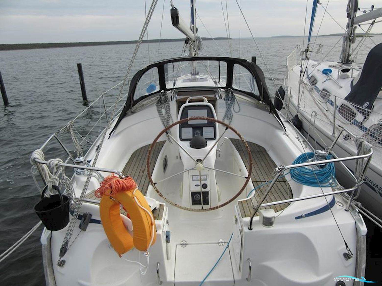 Bavaria 30 cruiser