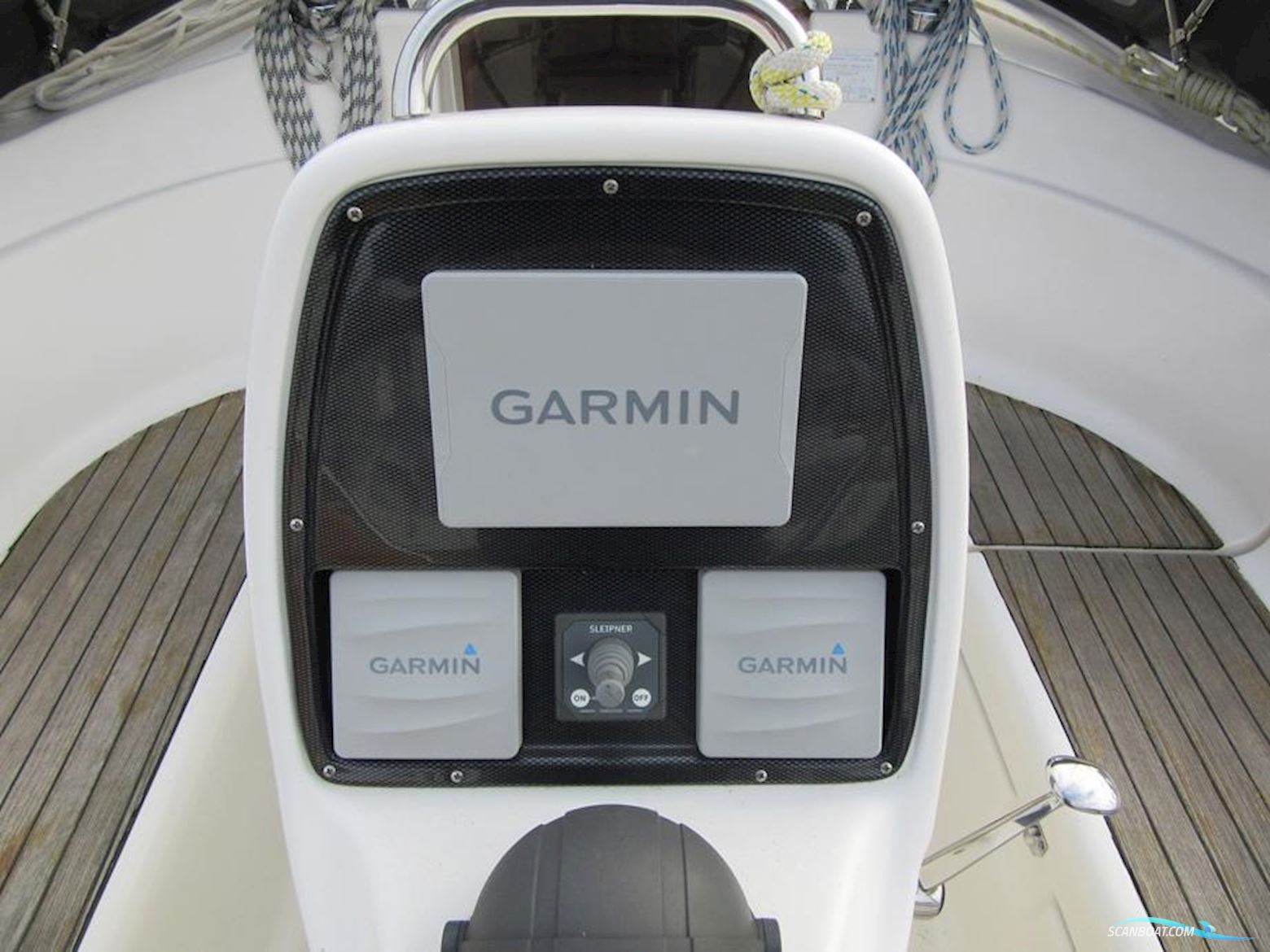 Bavaria 30 cruiser