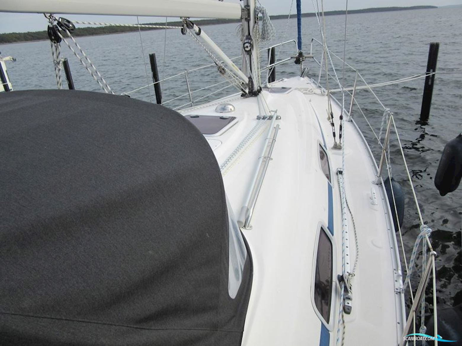 Bavaria 30 cruiser