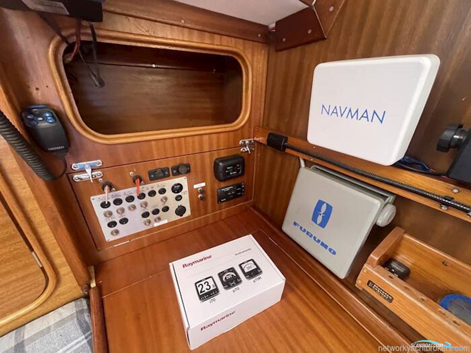 Bavaria 30