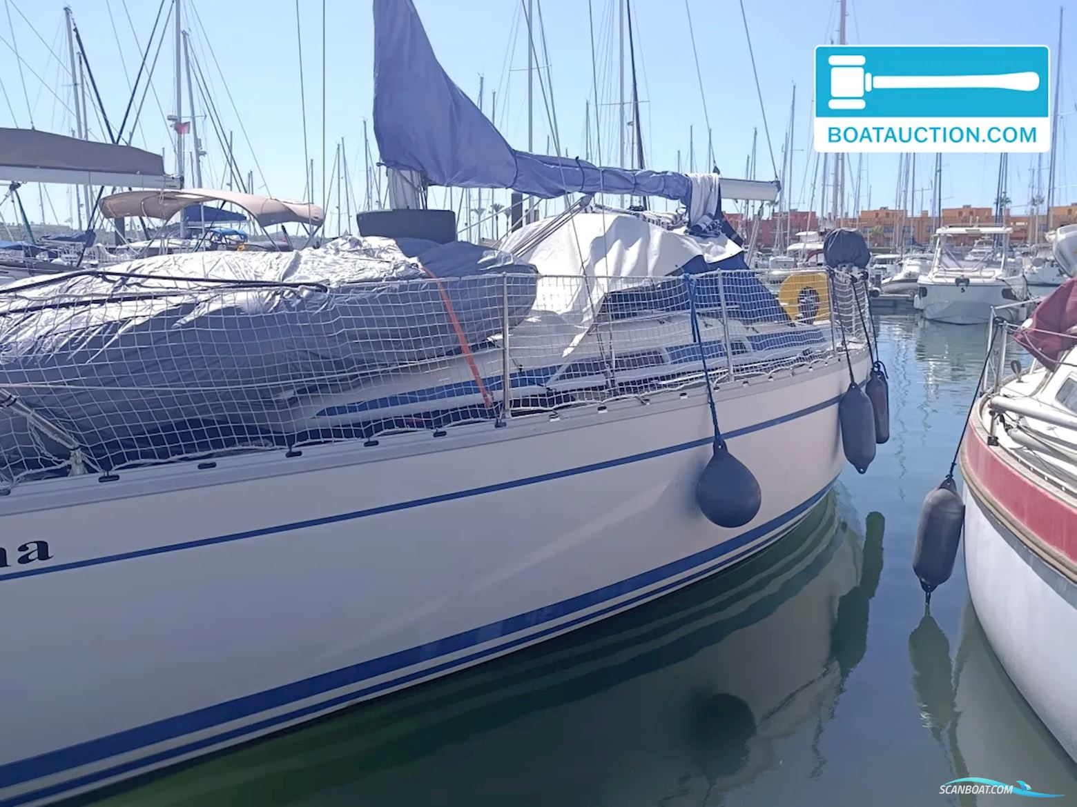 Bavaria 30