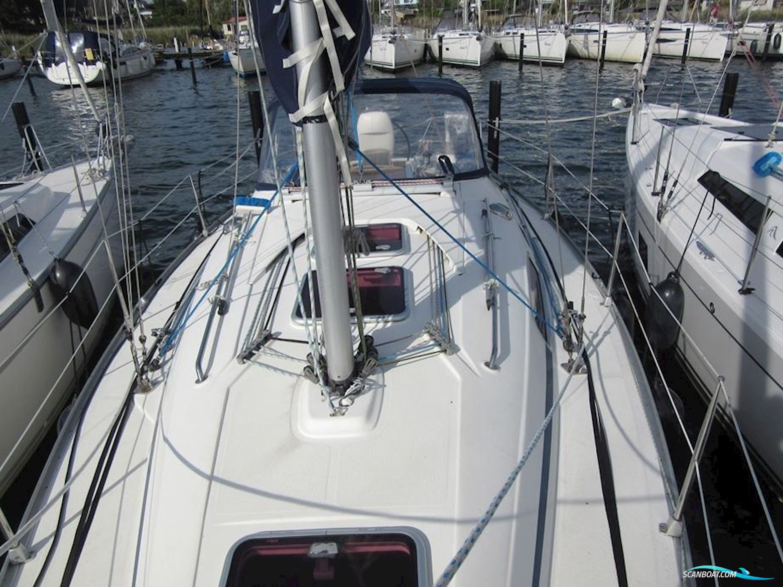 Bavaria 31 cruiser