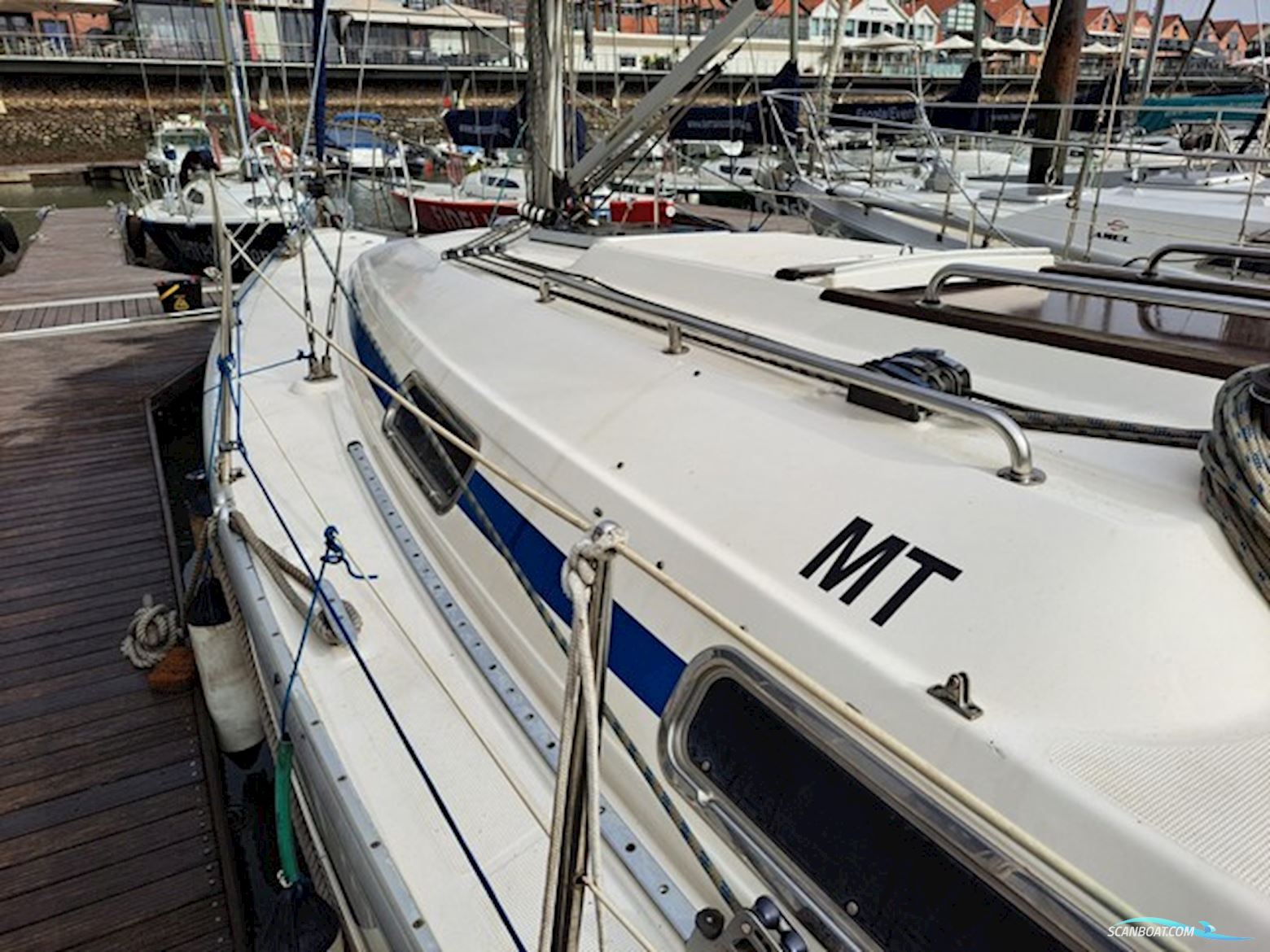 Bavaria 31