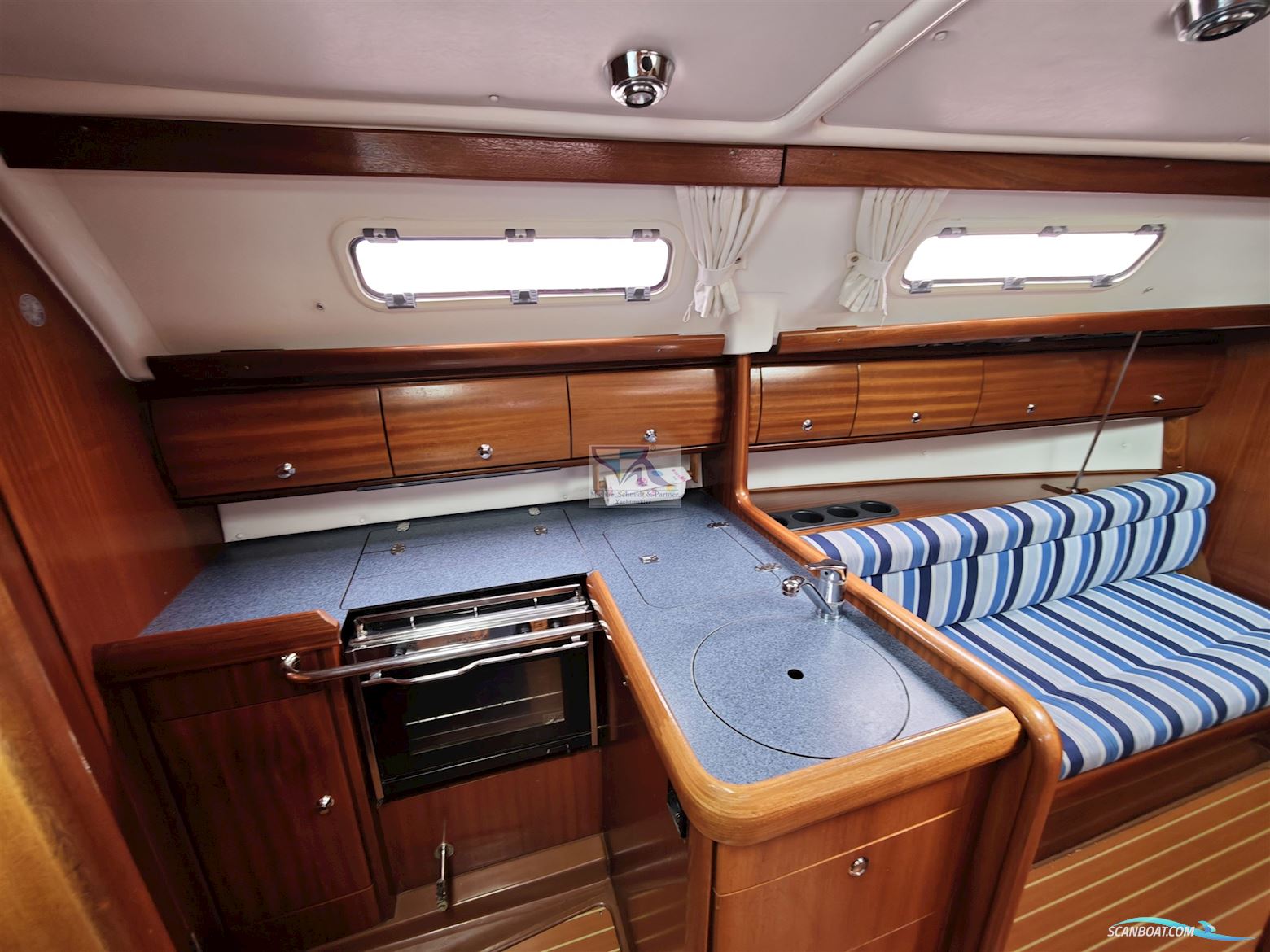 Bavaria 32 Cruiser