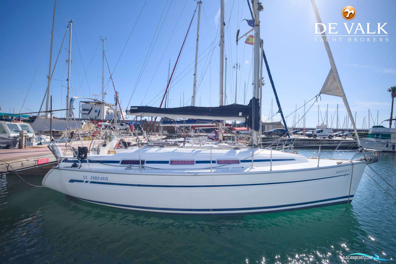 Bavaria 32