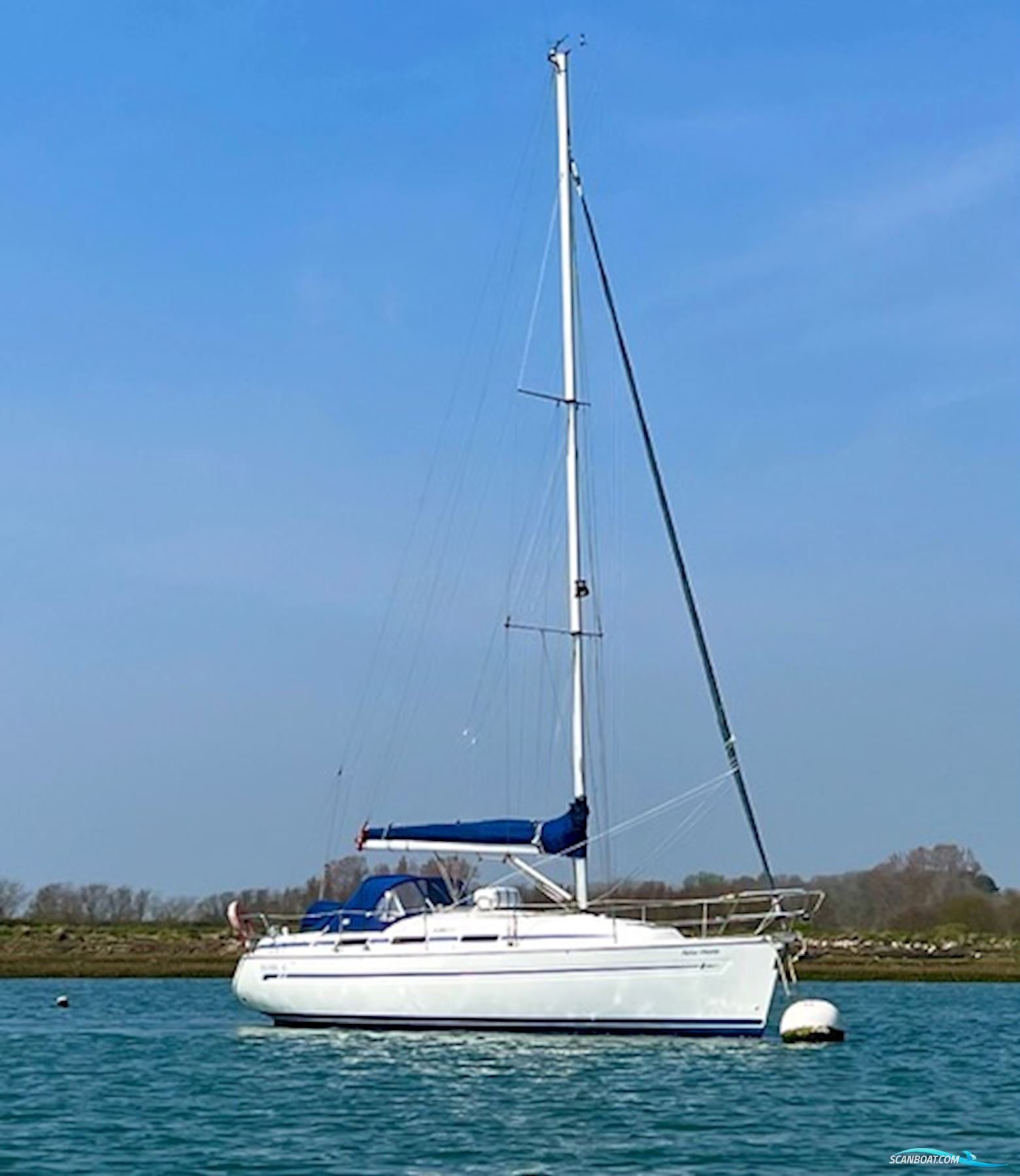 Bavaria 32