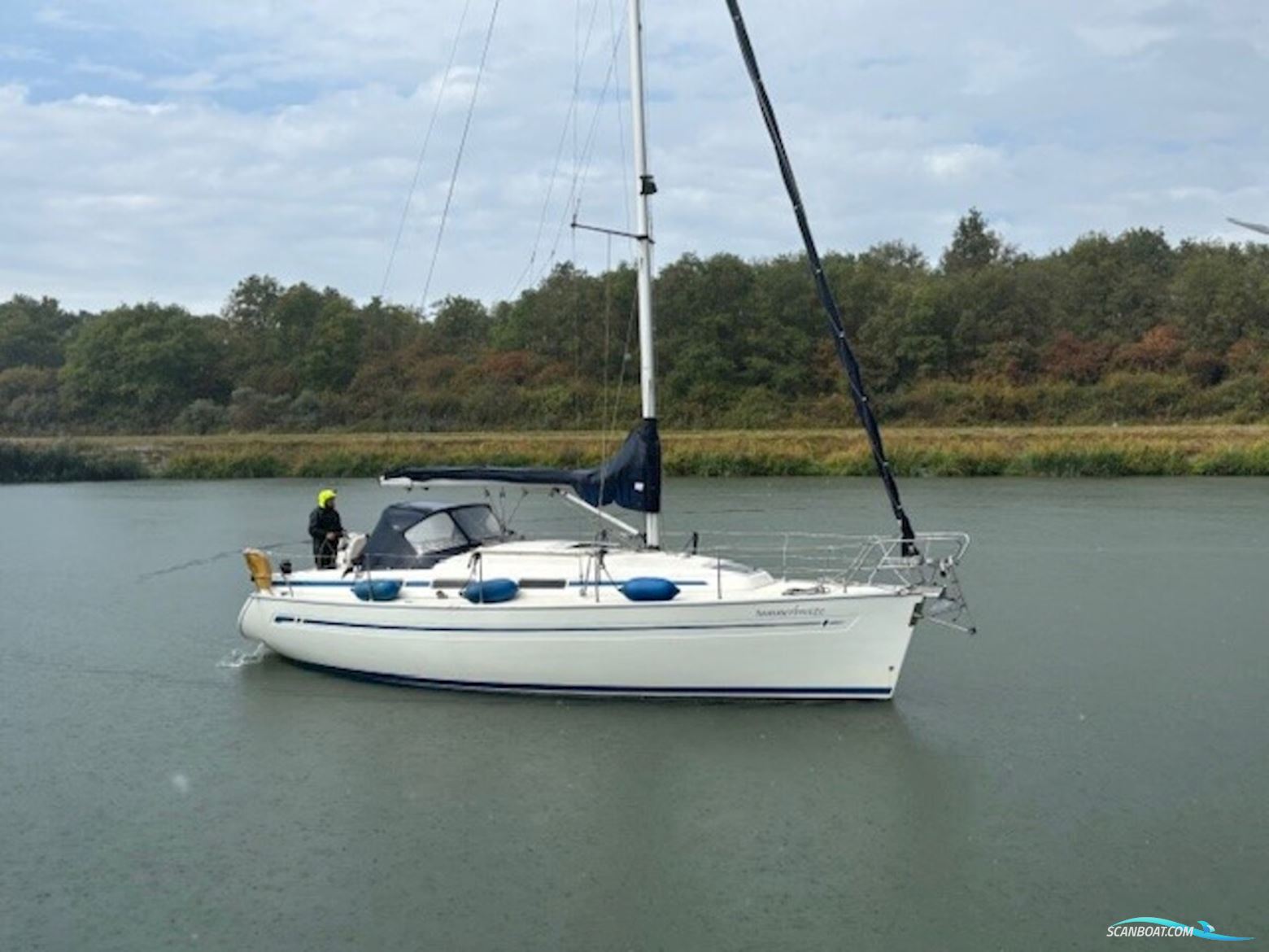 Bavaria 32