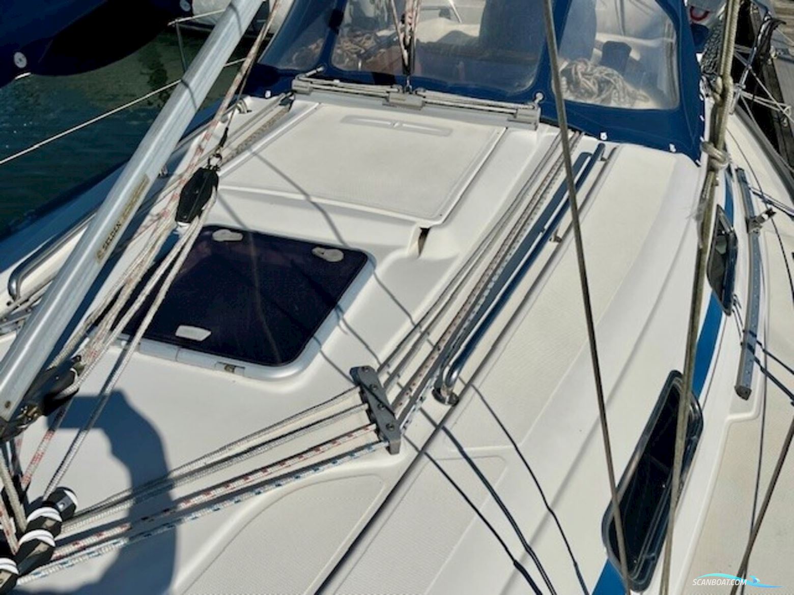 Bavaria 32