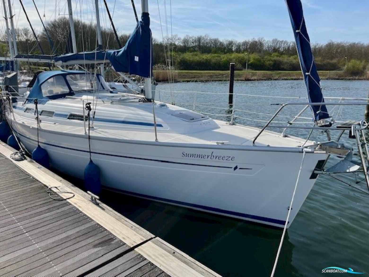 Bavaria 32