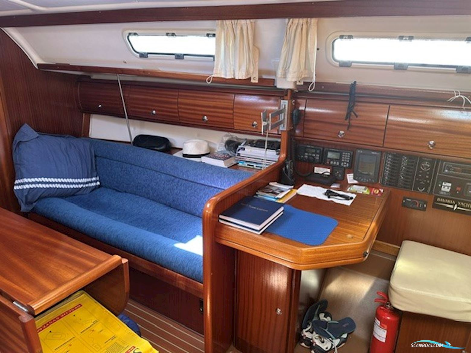 Bavaria 32
