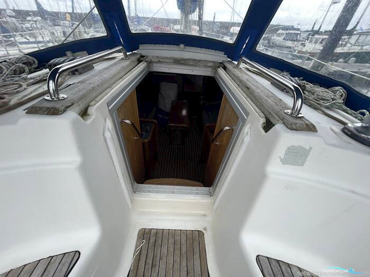 Bavaria 32