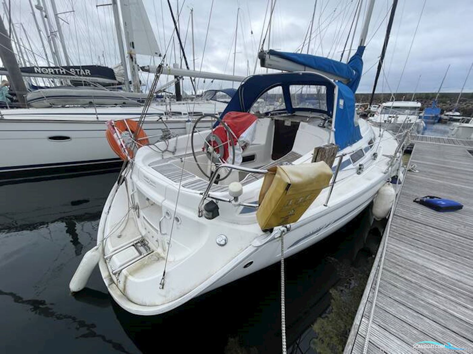 Bavaria 32