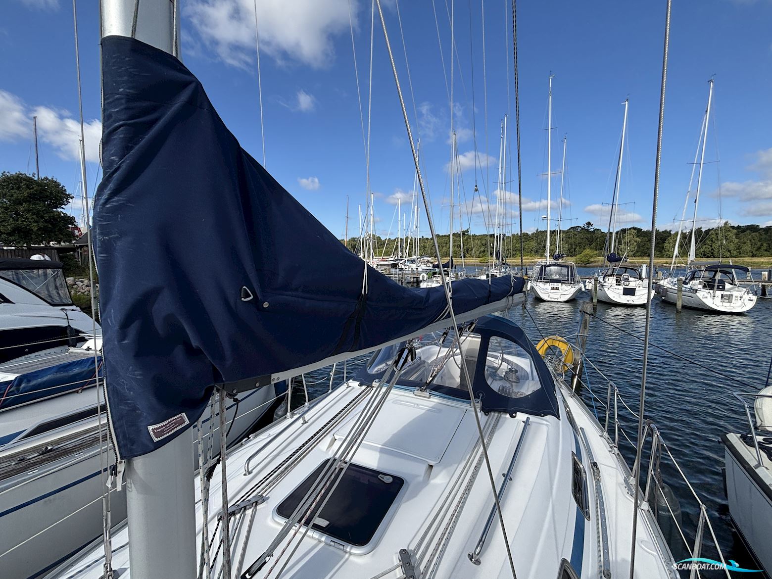 Bavaria 32