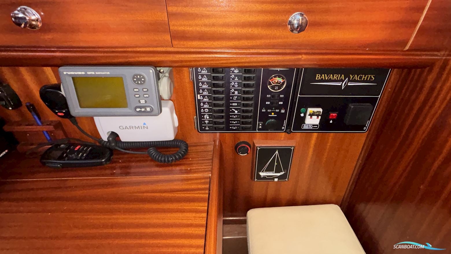 Bavaria 32