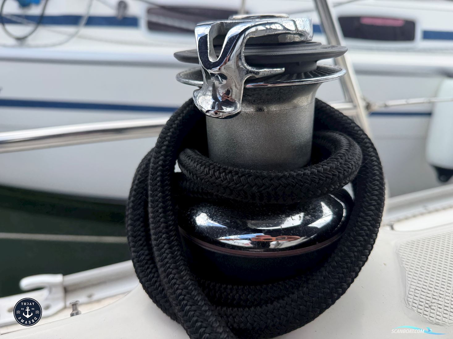 Bavaria 32