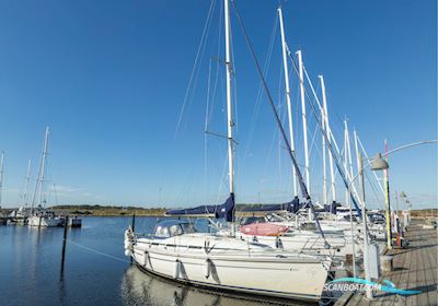 Bavaria 32 Segelboot 2002, mit Volvo Penta MD 2022 motor, Dänemark