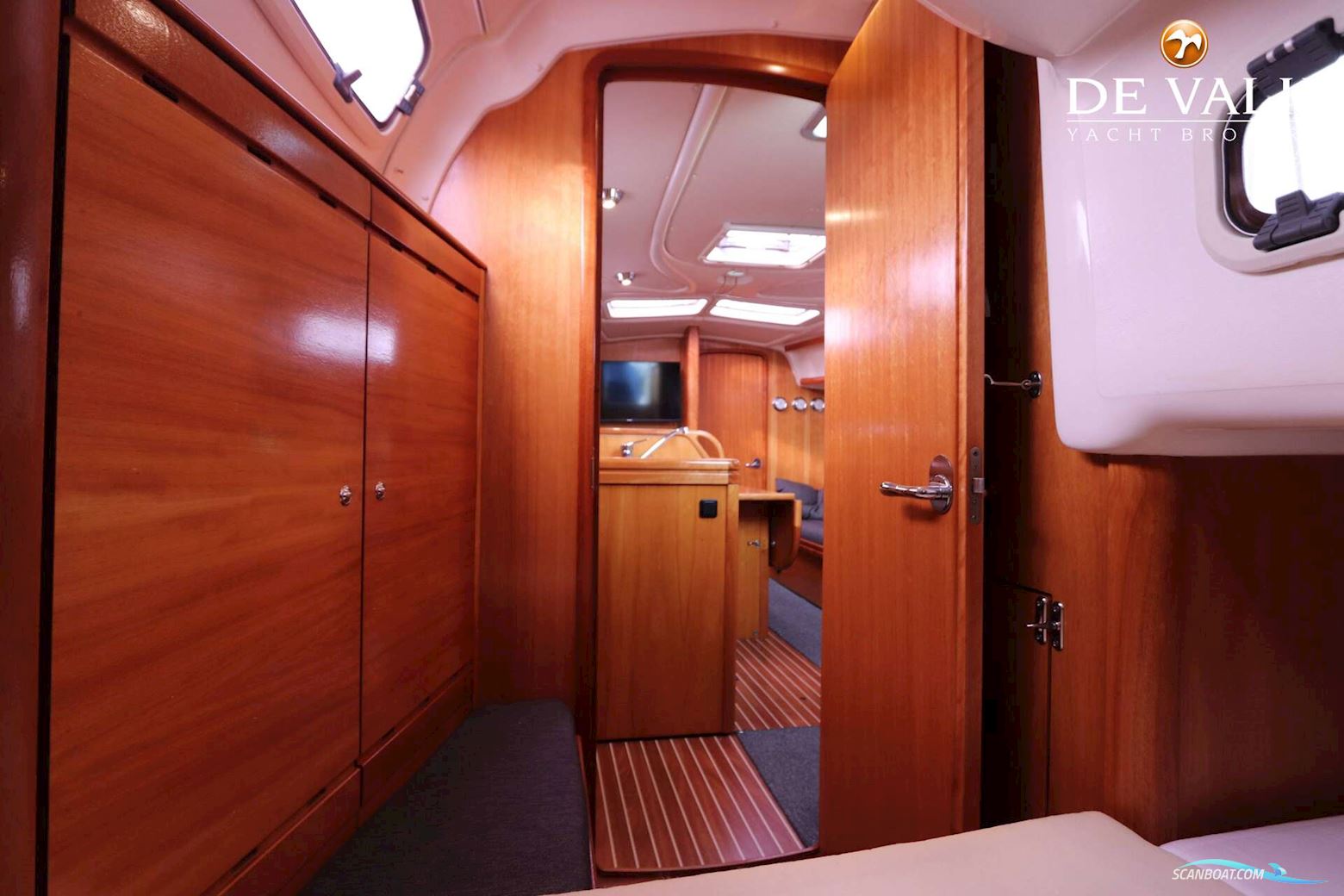 Bavaria 33 Cruiser