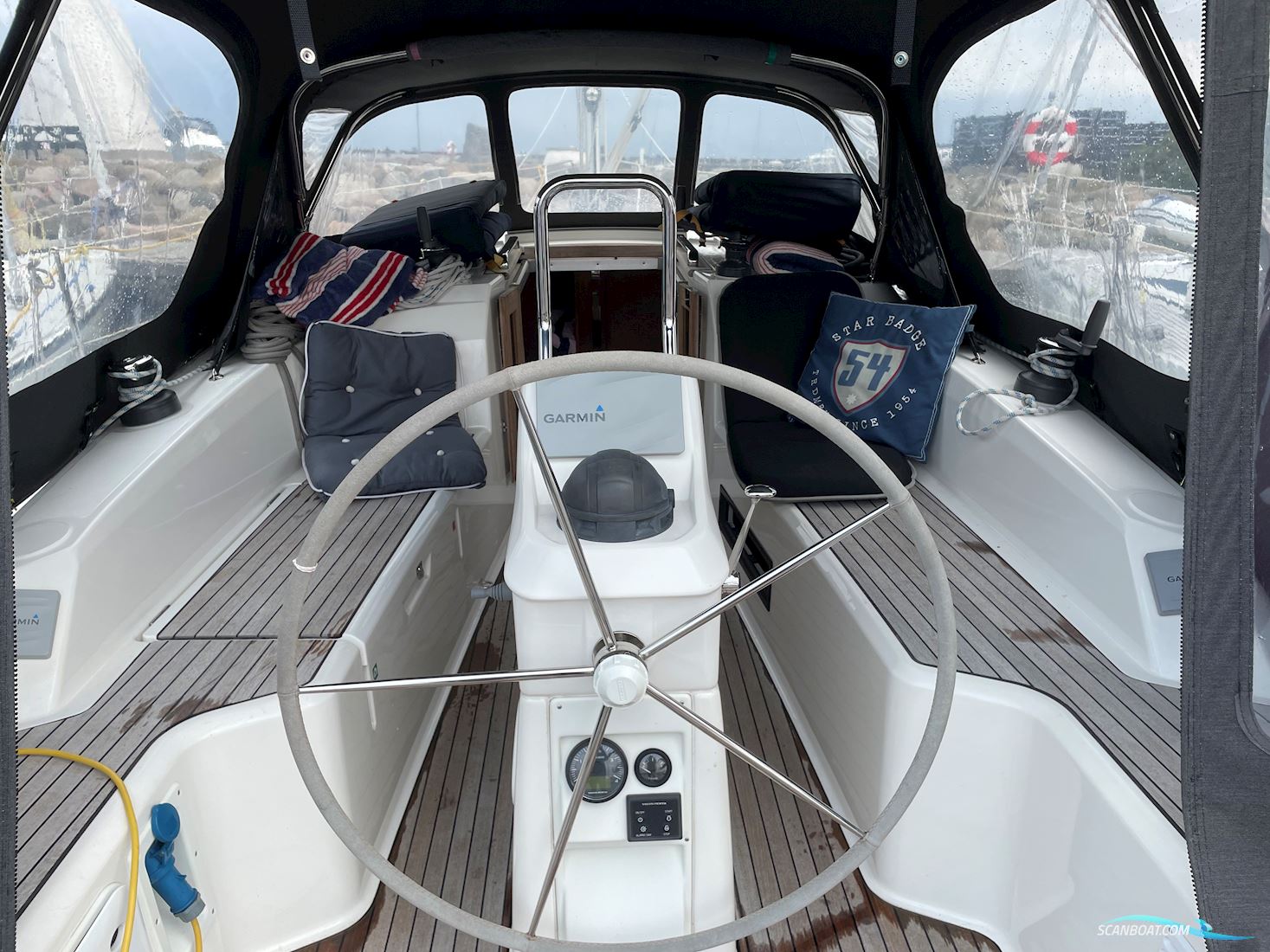 Bavaria 33 Cruiser