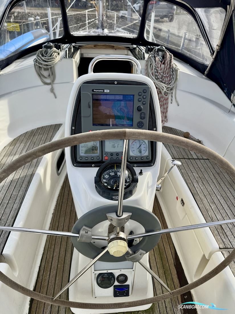 Bavaria 33 Cruiser