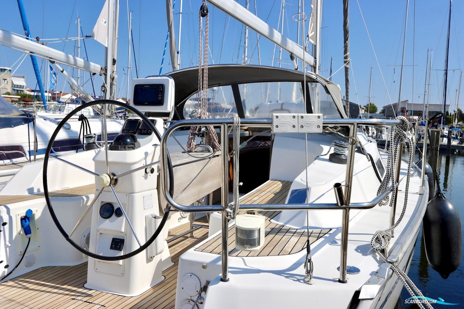 Bavaria 33 Cruiser