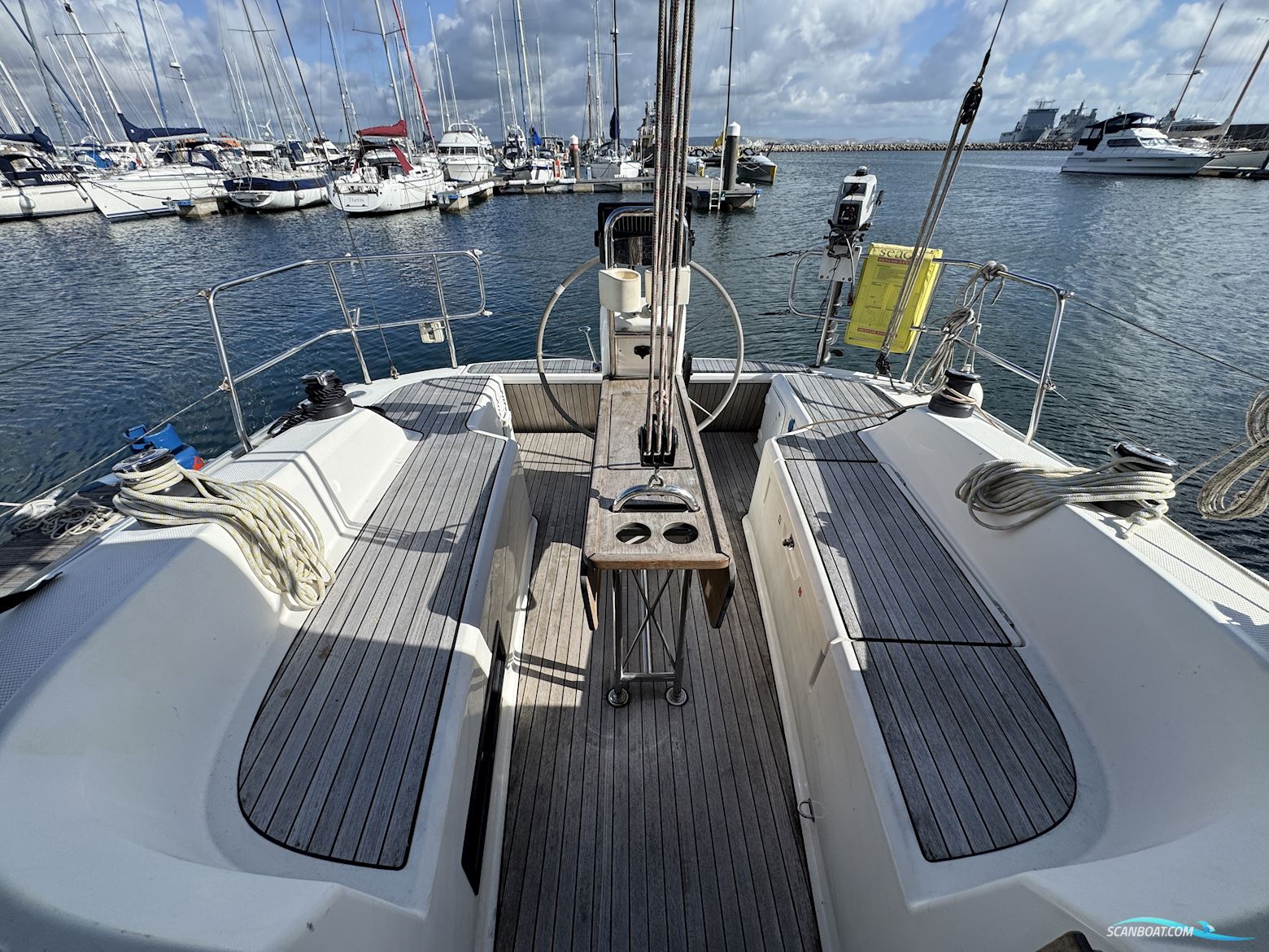 Bavaria 33 Cruiser