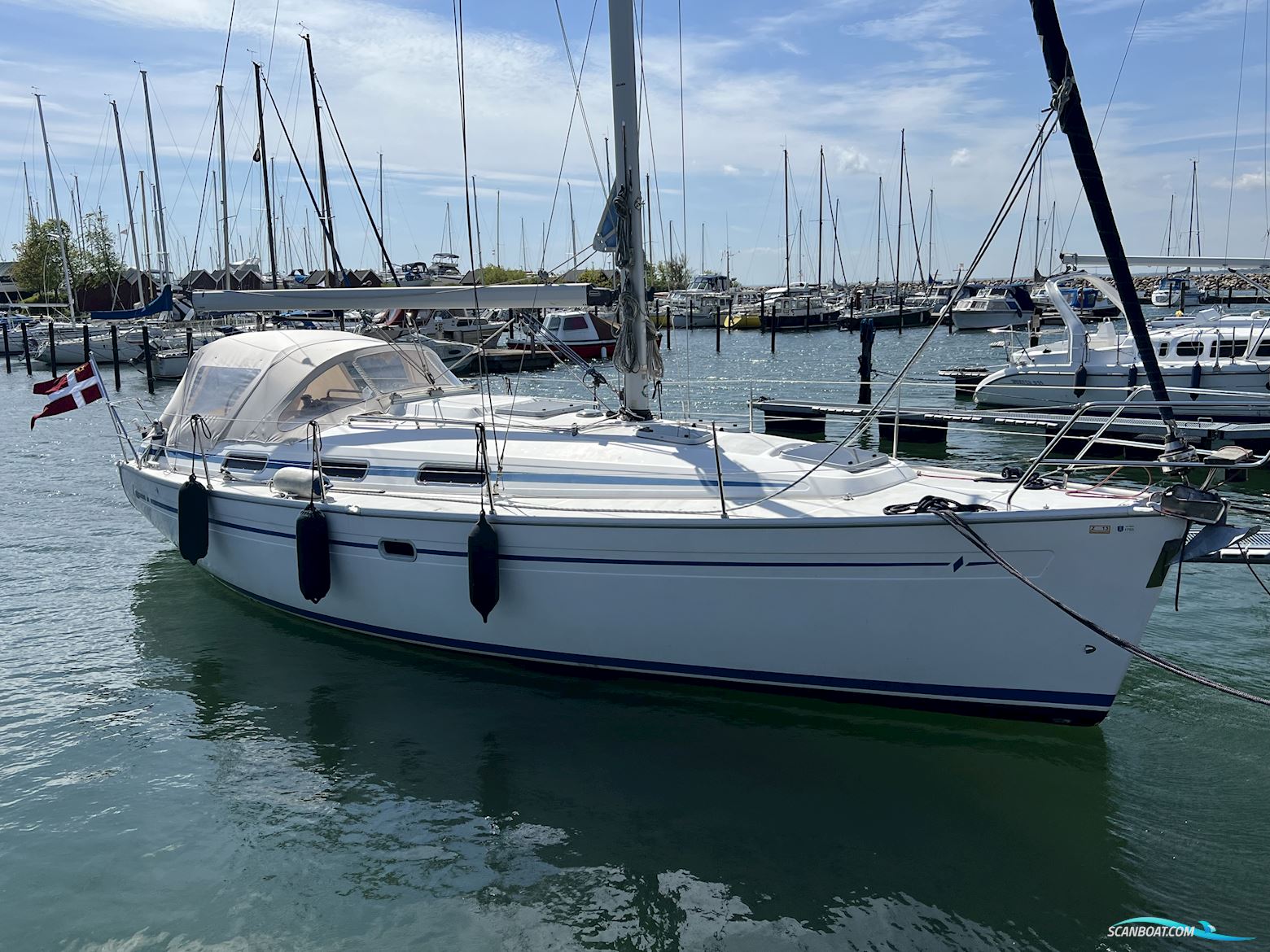 Bavaria 34-2 Segelboot 2000, mit Volvo Penta MD2030 motor, Dänemark
