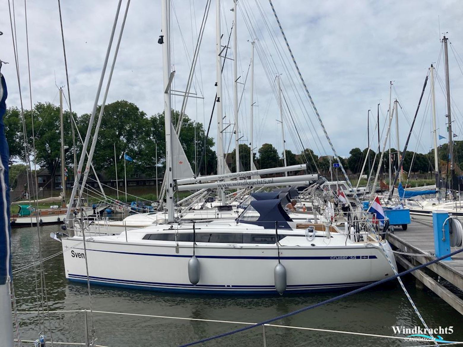 Bavaria 34 Cruiser Segelboot 2021, mit Volvo Penta motor, Niederlande