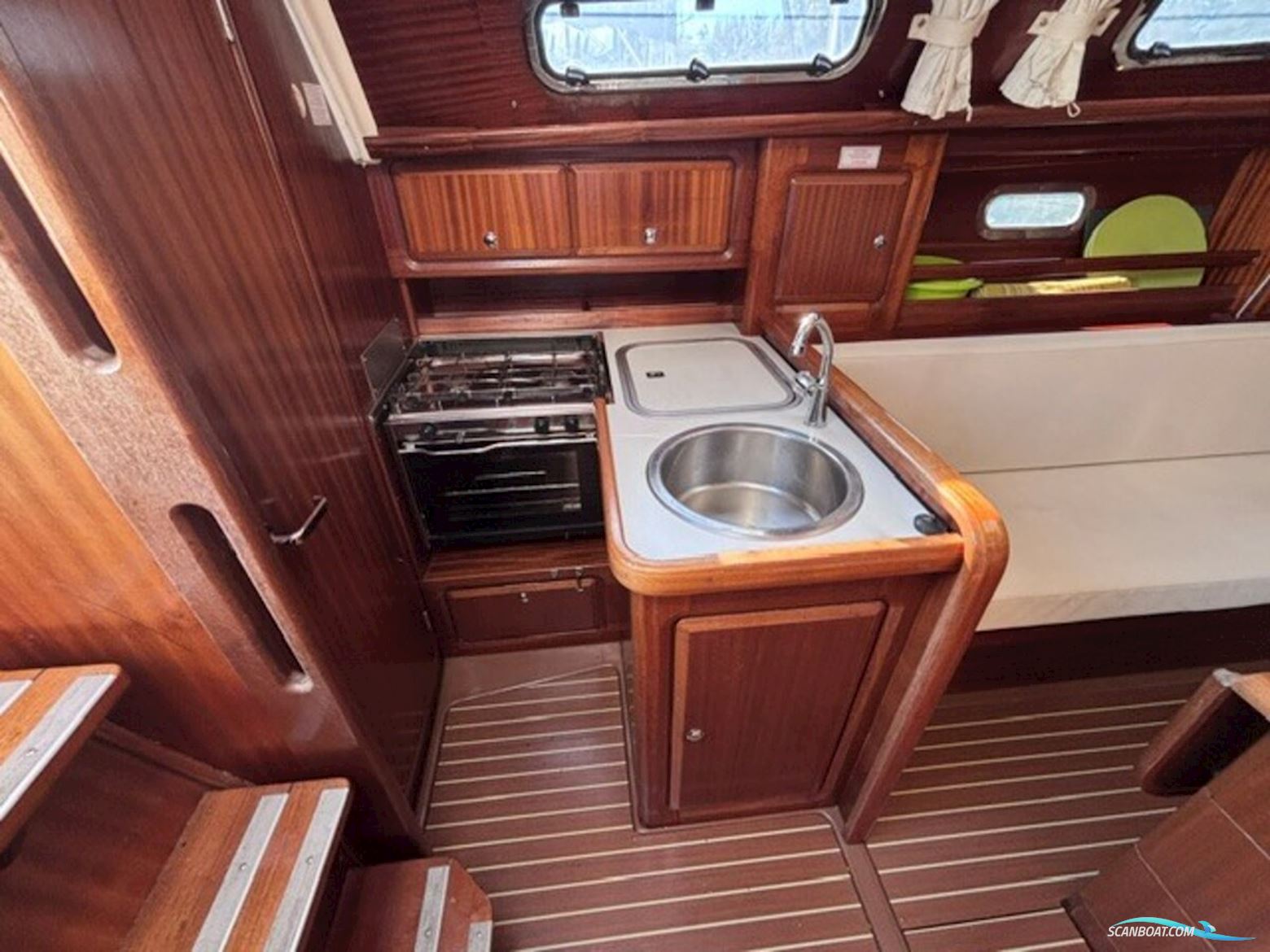 Bavaria 34