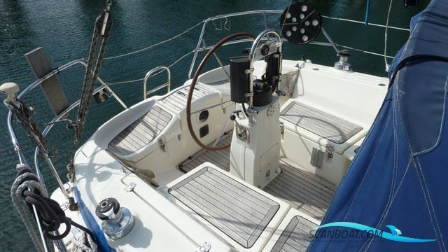 Bavaria 350 Lagoon