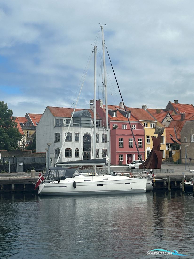 Bavaria 36-3 Cruiser Segelboot 2013, mit Volvo Penta D1-30 motor, Dänemark