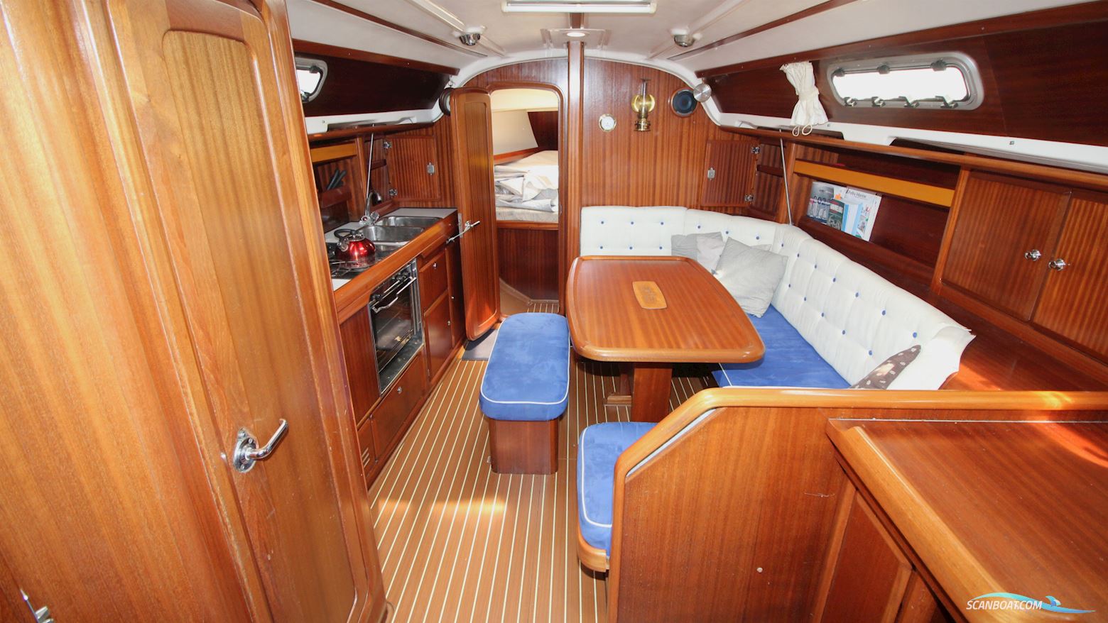 Bavaria 36-3